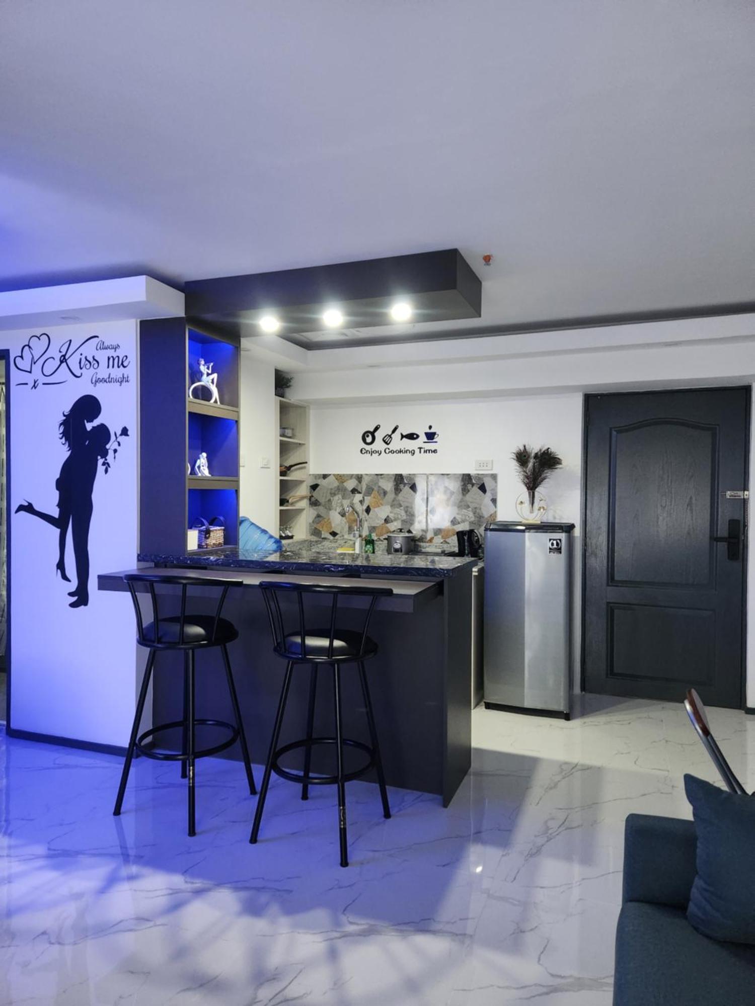 Condo Azur Suites B316 Near Airport, Netflix, Stylish, Cozy With Swimming Pool Isla de Mactán Exterior foto