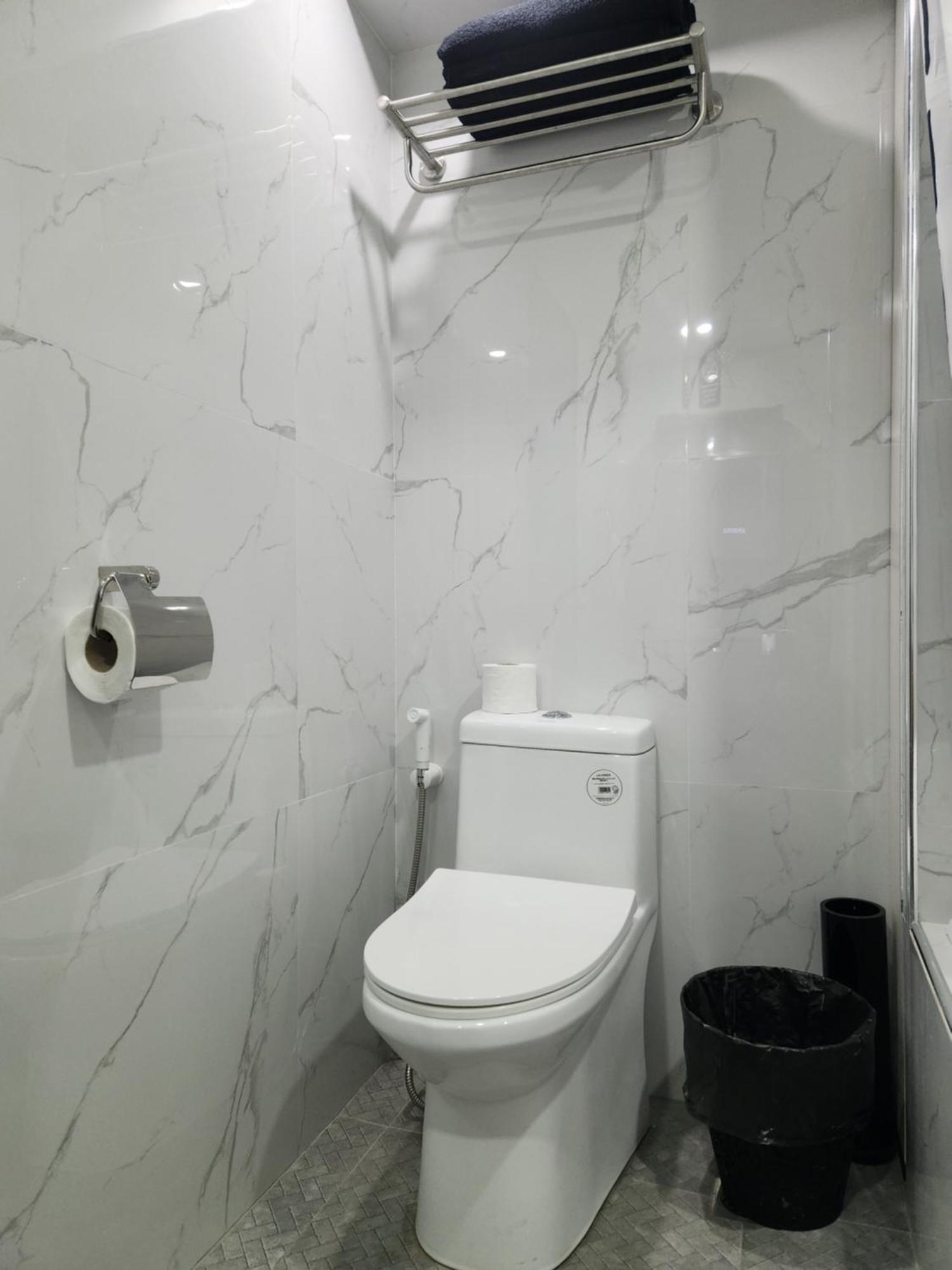 Condo Azur Suites B316 Near Airport, Netflix, Stylish, Cozy With Swimming Pool Isla de Mactán Exterior foto